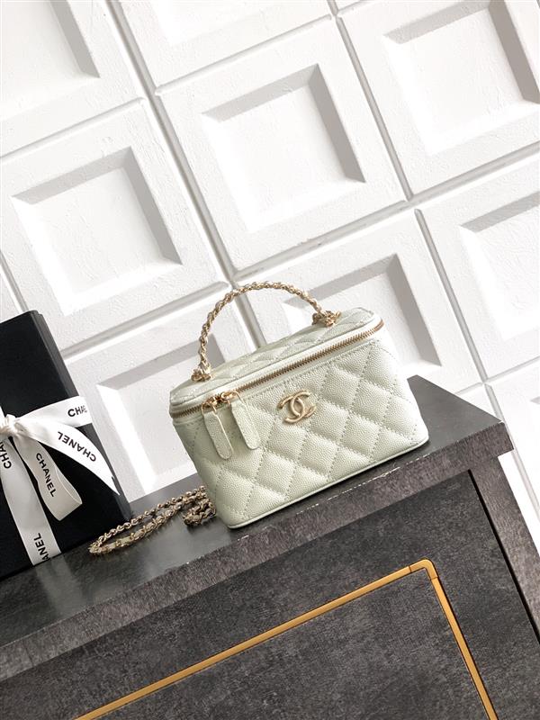 2026127215529898 580